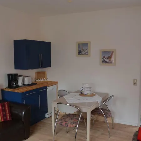 Luett-osten-300-meter-bis-zum-strand Apartman