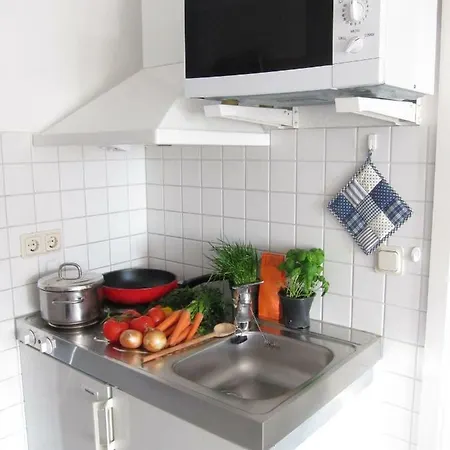 Апартаменты Luett-osten-300-meter-bis-zum-strand Alt Reddevitz